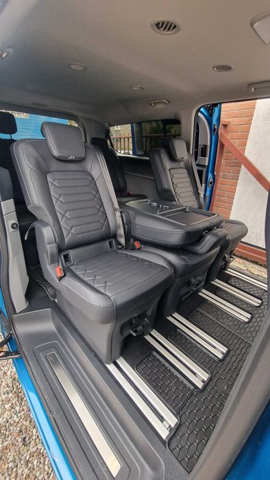 Wynajem busa 8 osobowego. FORD Tourneo Custom. NOWY MODEL!!!