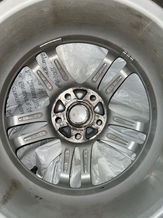 Комплект коліс в зборі R17 Goodyear