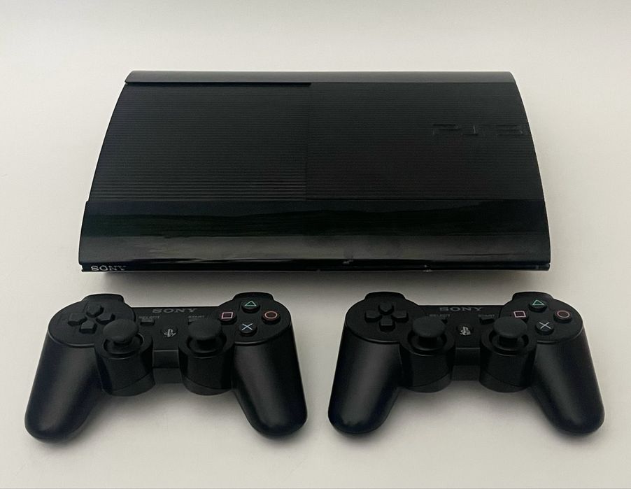 Konsola Sony PlayStation 3 Super Slim 12GB z dwoma padami - komplet