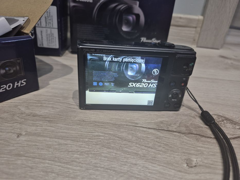 Aparat cyfrowy CANON PowerShot SX620 HS  zoom x25 FHD WiFi NFC 20mp