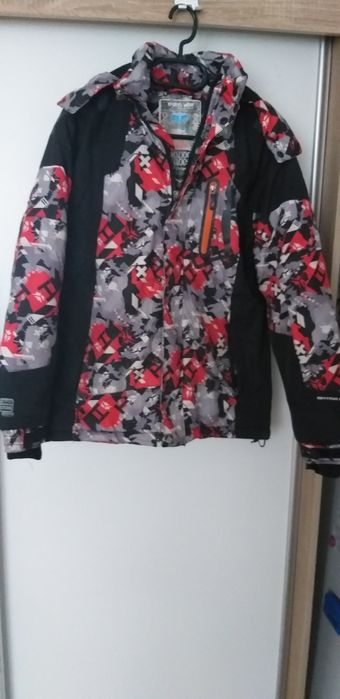 Kurtka zimowa chłopięca r.152