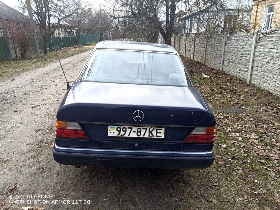 Продам мерседес 230Е