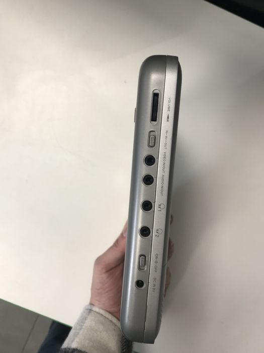 Міні телевізор Denver DFT 702-D