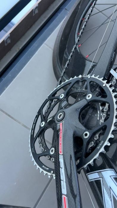 rower szosowy. Full carbon