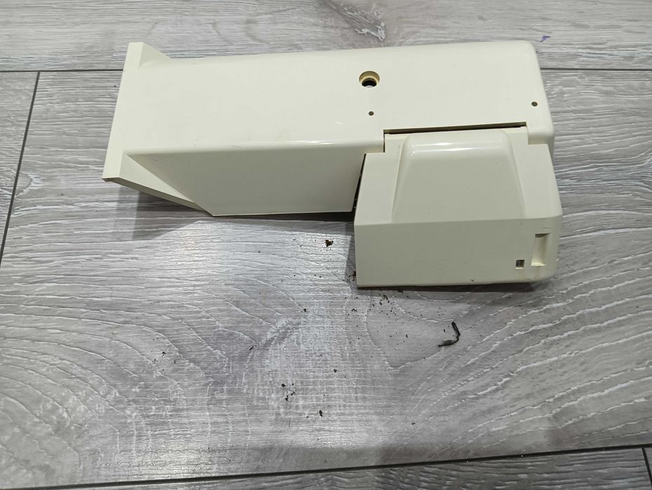 Łucznik 761 osłona klapka bębenka Maszyna do szycia