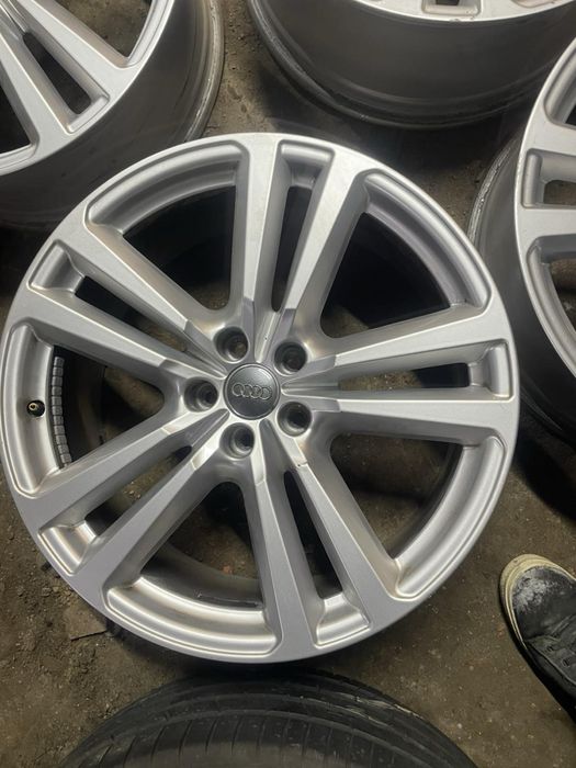 Диски оригінал R20 20 5 112 Audi Ауді Ауди Q5 Q3 Q4 Q7 SQ7 4M A6 A7 A8 A4 A5