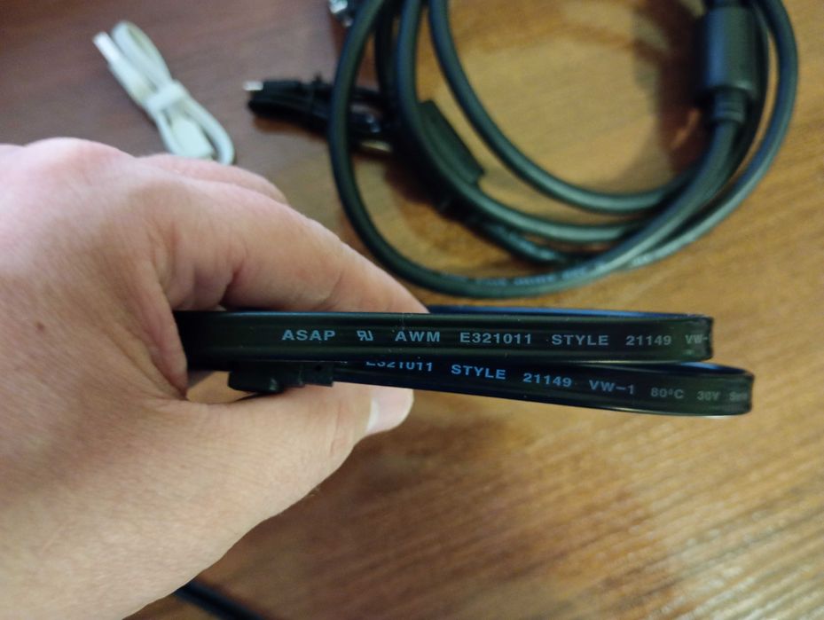 Кабелі miniUSB, microUSB, type C та інші