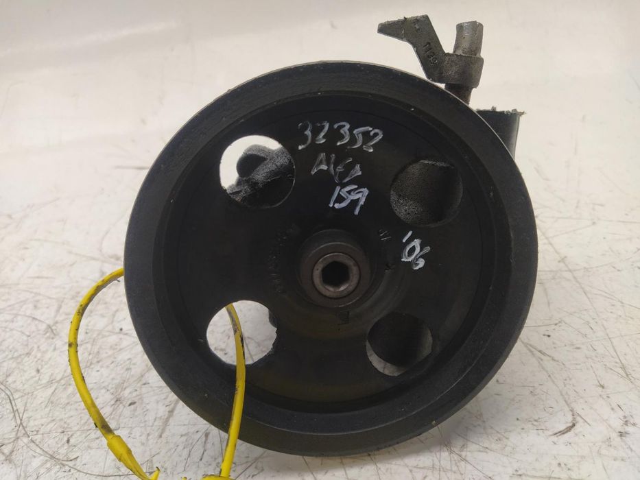 Bomba Direção Alfa Romeo 159
