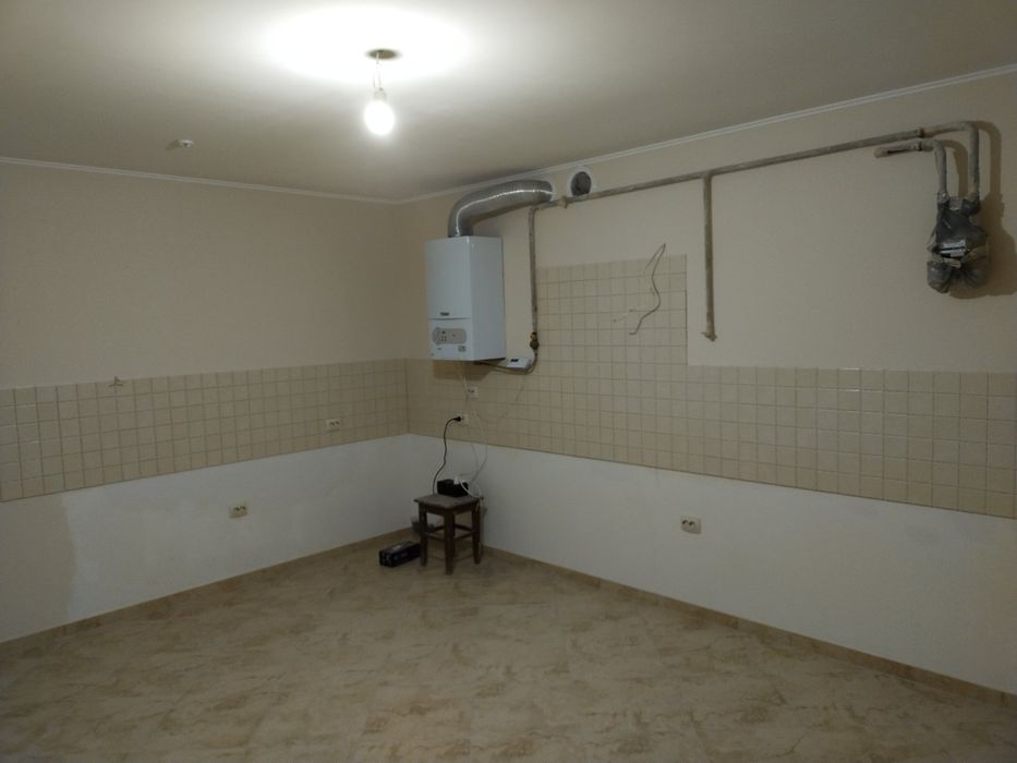 Продаж будинку  в центрі міста