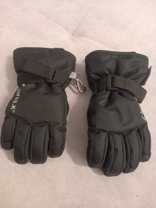 Rękawiczki na ok.4 lata