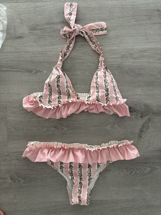 Bikini folhos rosa