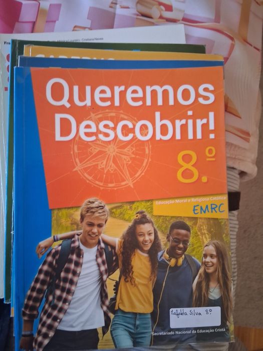 Livros várias diaciplinas 8 ano