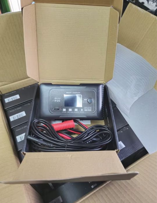 Зарядное устройство HTRC P20/Р25/Р35 12/24v кислотных, гелевых и AGM
