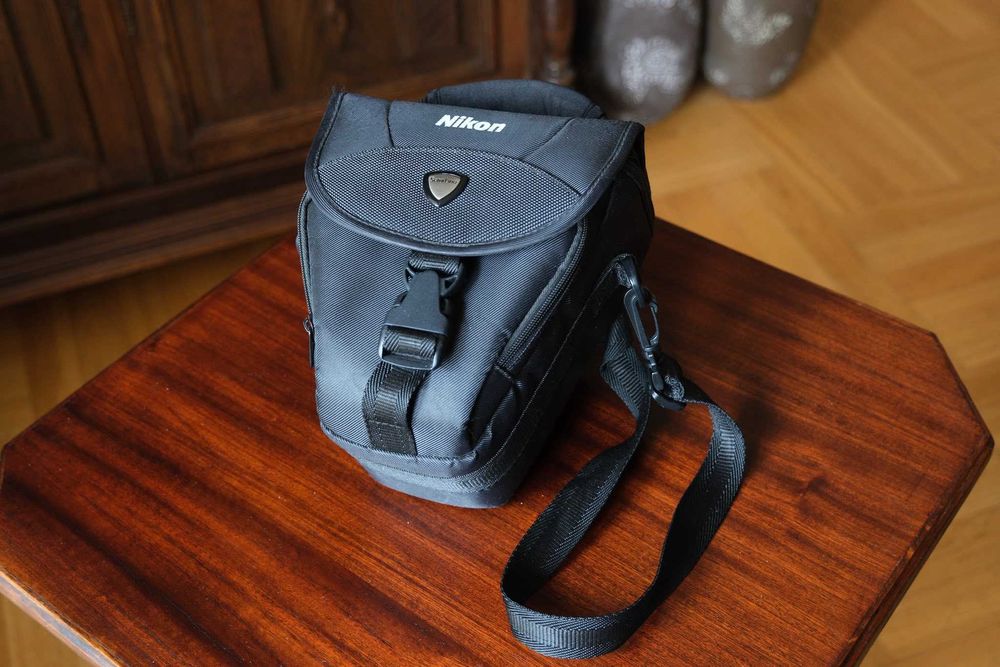 Nikon D5300 + 18-105 VR KIT / 2 Baterie / Pokrowiec itp ( BD Stan)