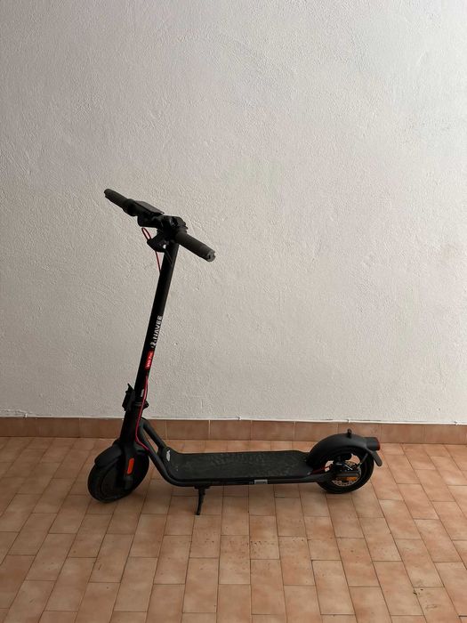Trotinete Elétrica NAVEE V40i Pro