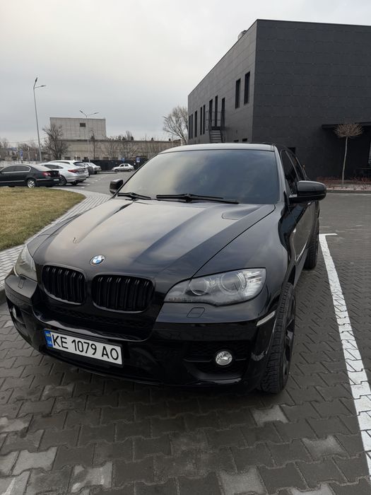 Продам авто BMW x6