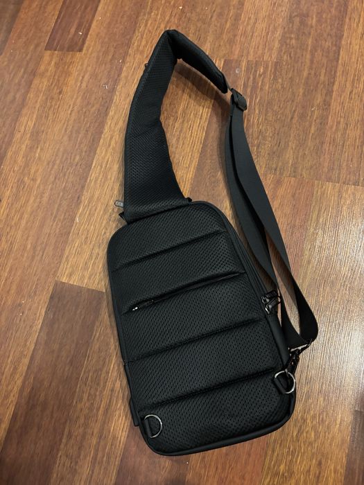 Sling Bag James Hawk