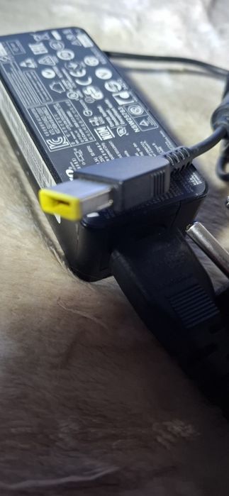 Zasilacz do laptopa Lenovo ADX45NLC3A 45W