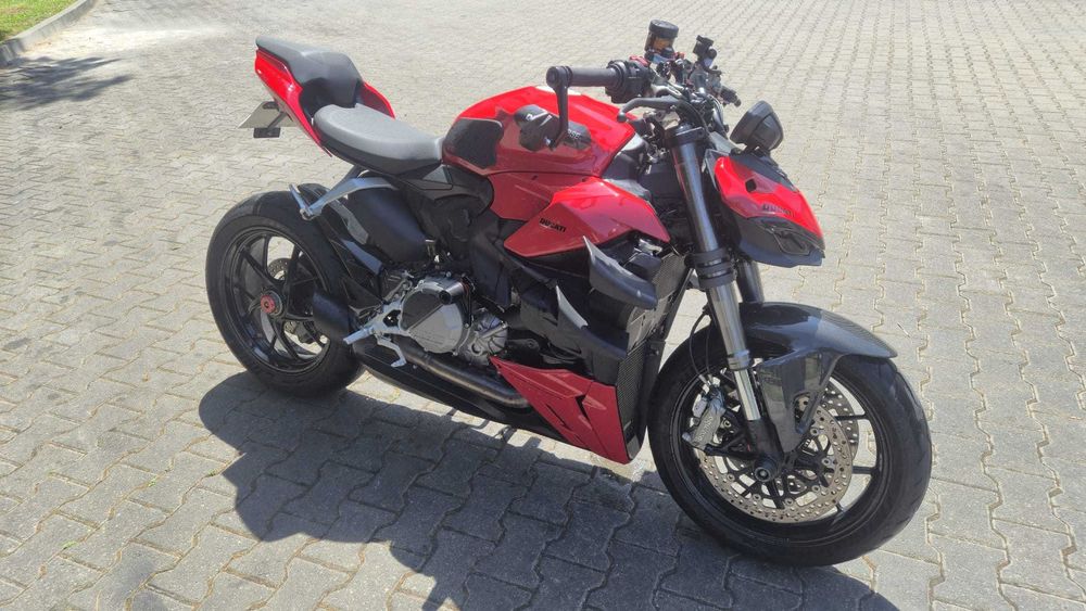 Ducati Streetfighter V2 === Extras em Carbono === Ver Descrição!!!