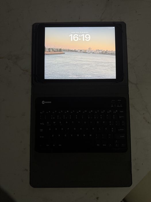 iPad 6ª Geração – Bom estado e a funcionar perfeitamente