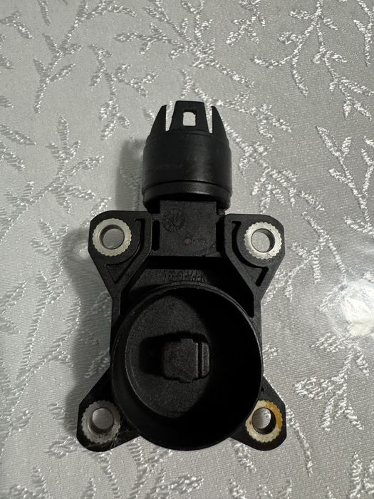 Продам датчик єксцентрики вала на Bmw серії E,мотор N 62 B48,B 44,B 50