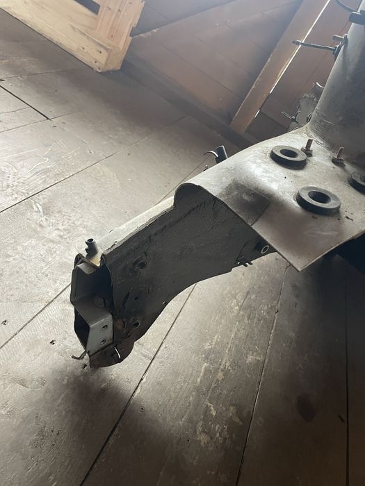 Лонжерон vito 638