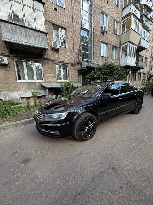 Продам машину volkswagen phantom
