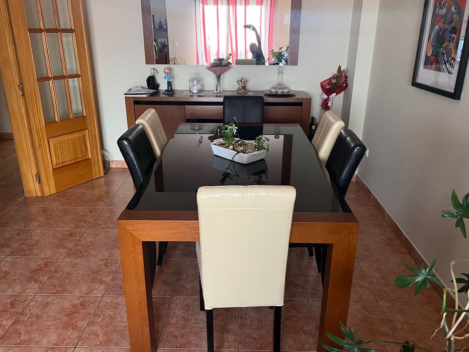 Mobília de sala de jantar