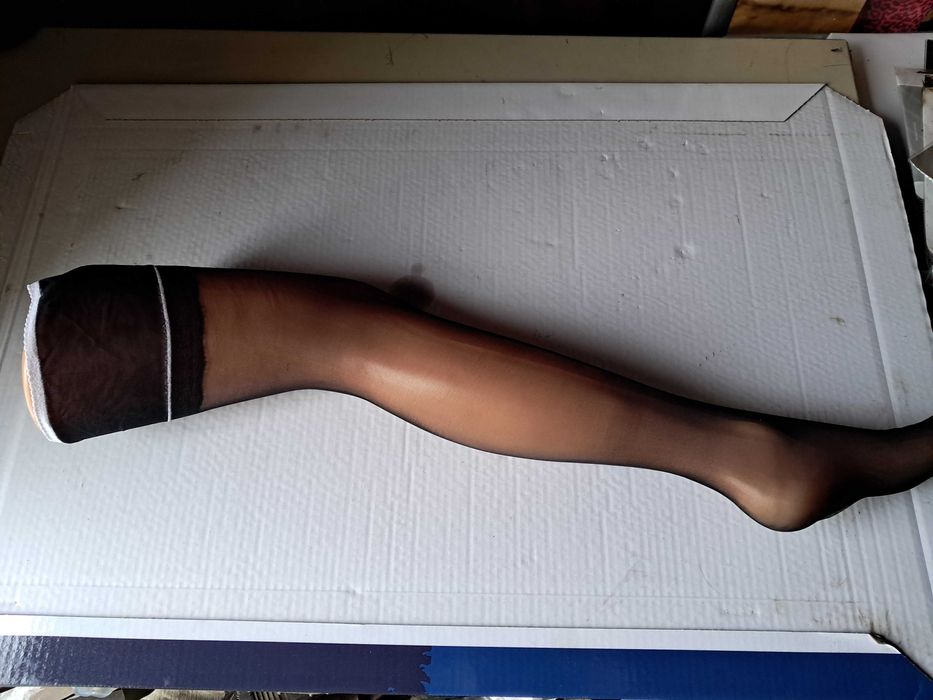 Pończochy  ze szwem i inne z piętą