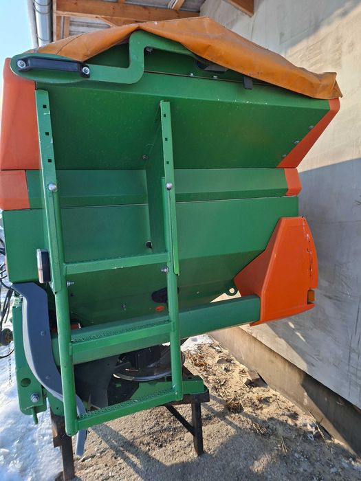 Rozsiewacz Amazone ZA-M 1501 PROFIS Hydro z wagą!