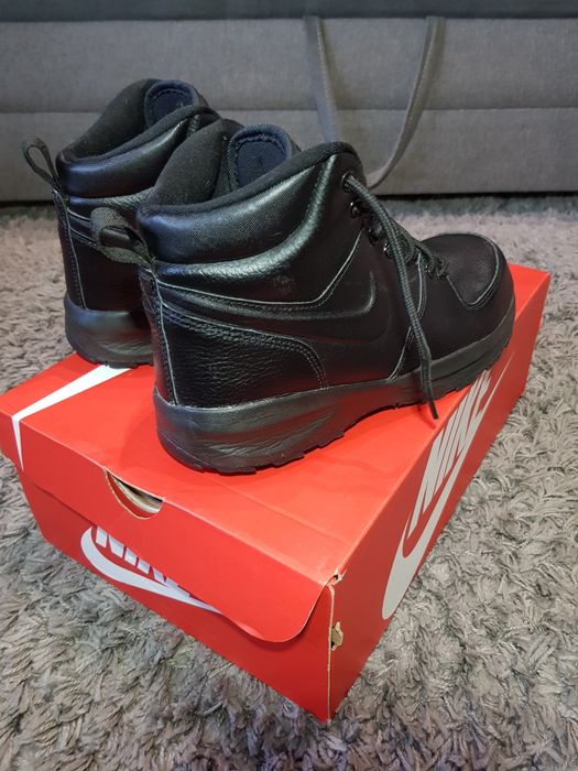 Buty zimowe nike 38.5