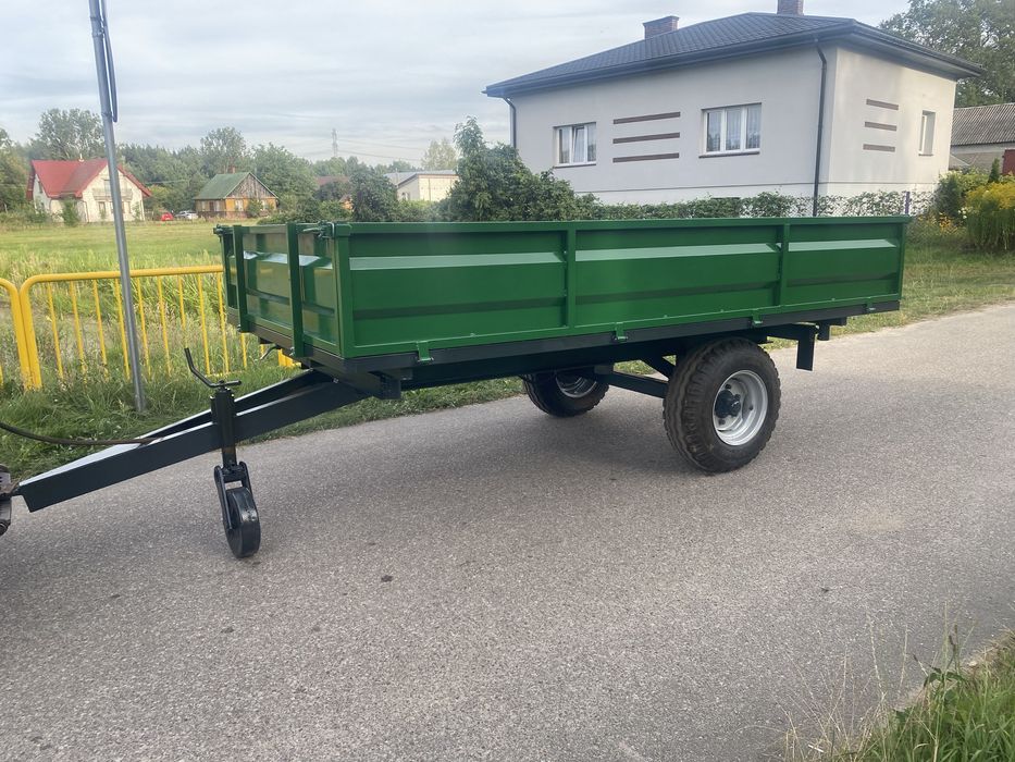 Przyczepa wywrotka jednoosiowa przyczepa dwukółka kiper 3 strony