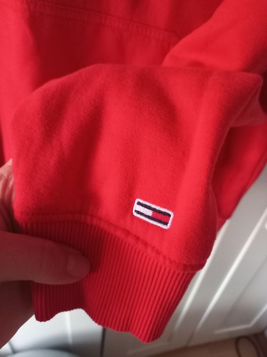 Tommy jeans czerwona s bluza