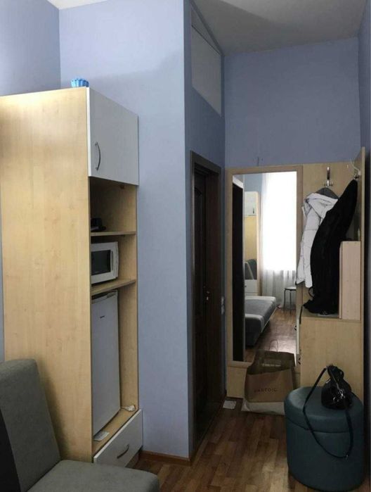 Комната в комун квартире (разделена на две студии) центр