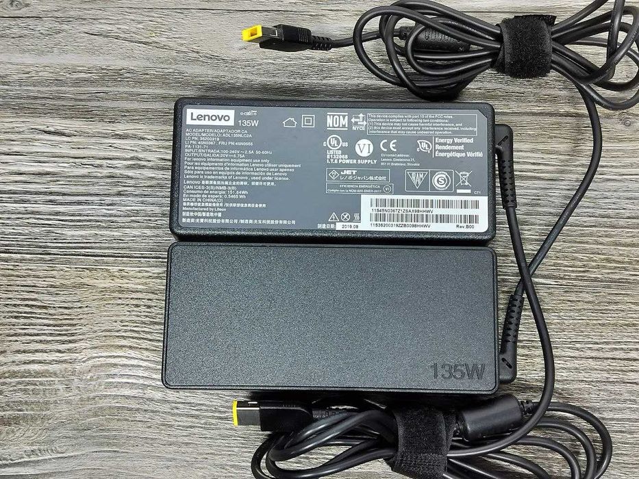 Блок живлення Lenovo Square 135W 20V 6.75A USB+pin  Оригінал