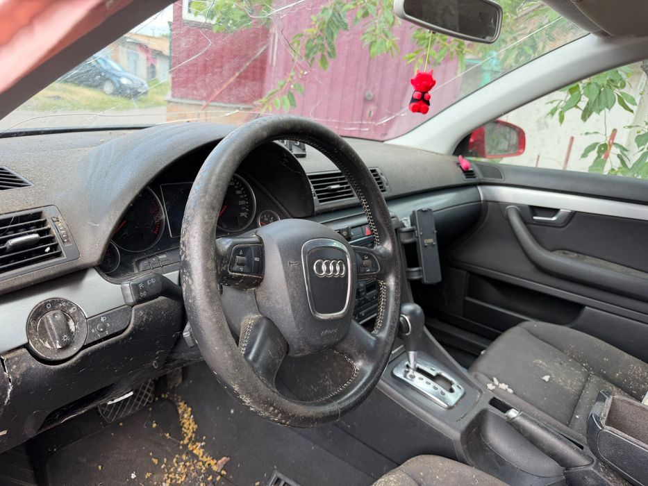 Audi A4 B7 після ДТП