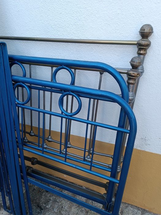 Estruturas de Camas de Ferro