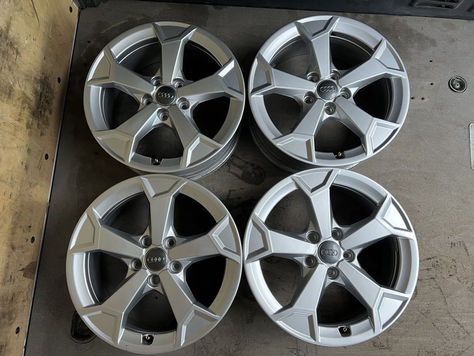 Оригінальні диски Audi 5 112 R17 A4 S4 B9 A6 A3 Q3 Q2 Q5 Volkswagen