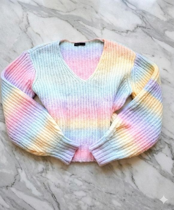 Sweter Mohito tęczowy wielokolorowy w serek v neck