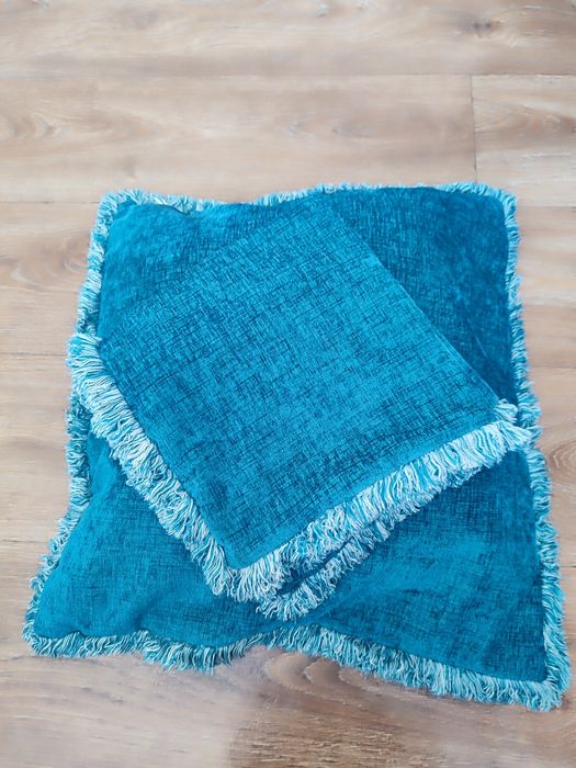 Наволочки на диванні подушки