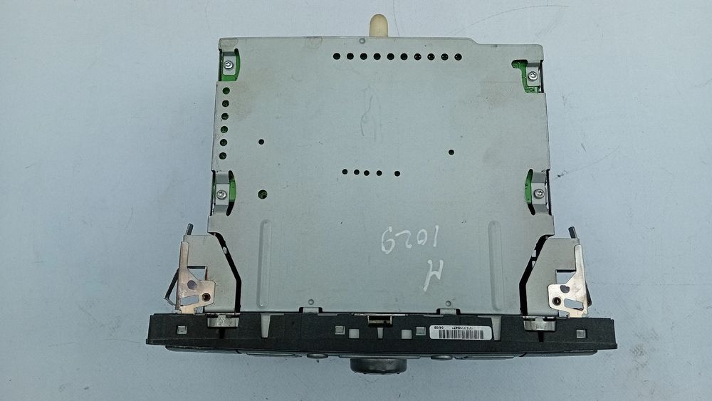 Rádio / auto-rádio FORD Fiesta V Van