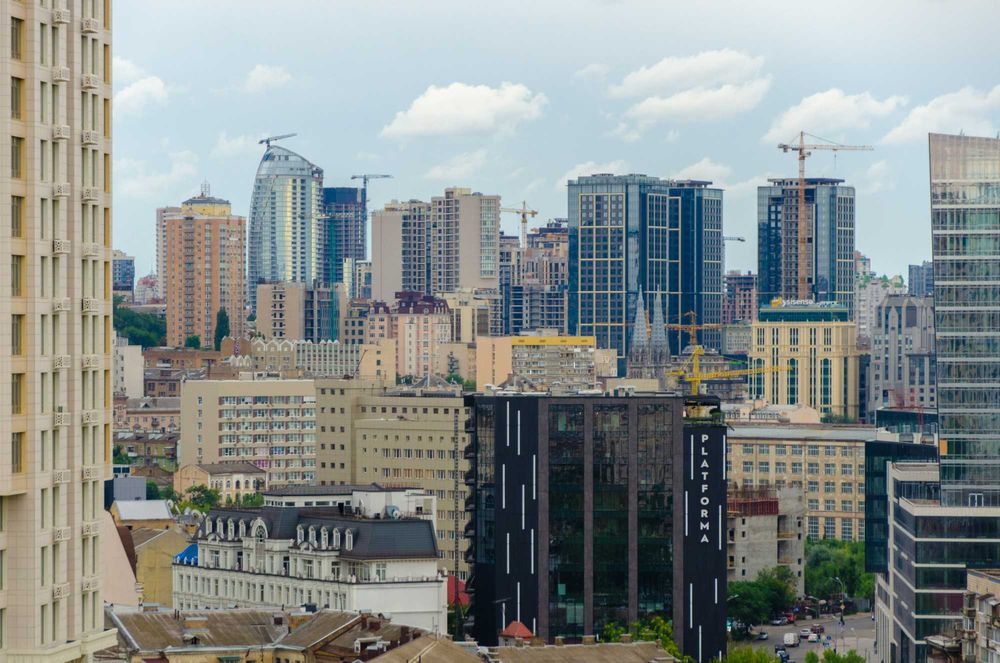 Оренда подобово смарт квартири ЖК Diplomat Hall вул.Жилянская 59