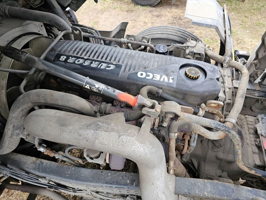 SILNIK KOMPLETNY IVECO TRAKKER 7.8 L CURSOR 8 F2BE0681F 200 kW 272 KM 04-07 rok
