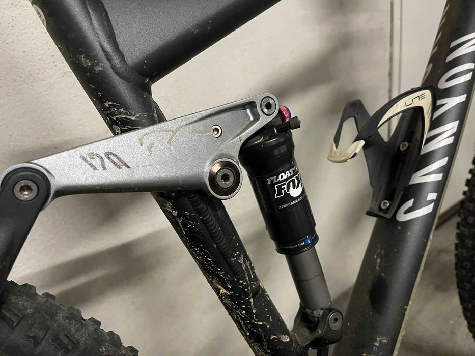 Canyon Roda 26 Preta