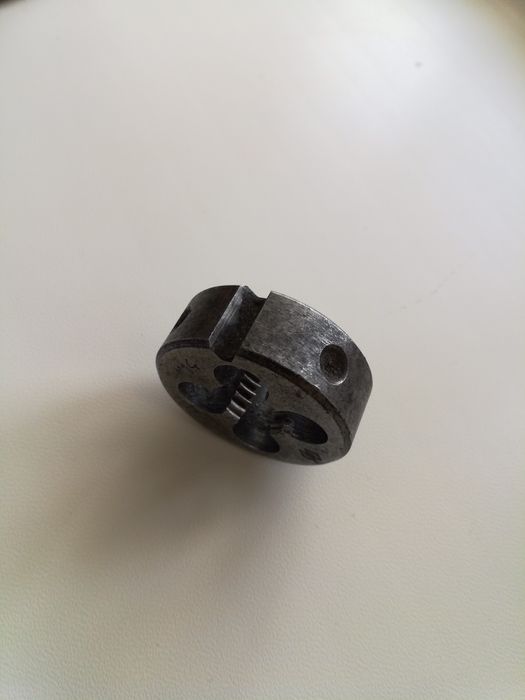 Лерки на М14 и М16 Для нарезки резьбы.