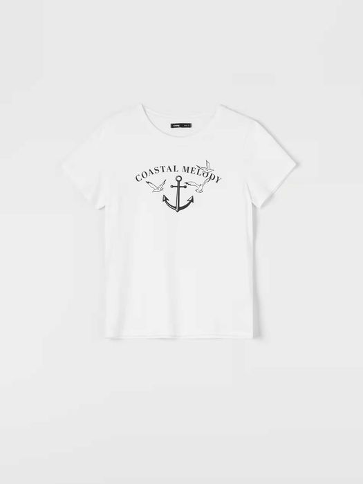 biały t-shirt z nadrukiem Sinsay