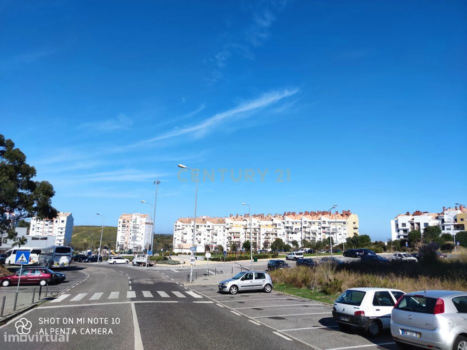 Terreno para Construção com Projeto Aprovado – Sintra
