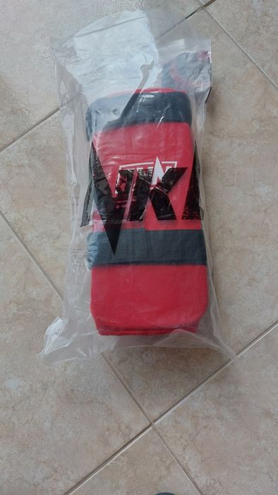 Caneleiras Kickboxing