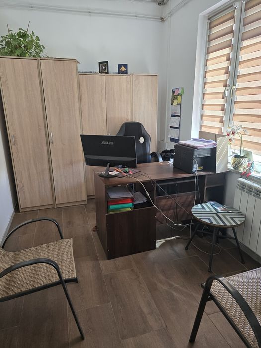 Sprzedam halę z zapleczem
