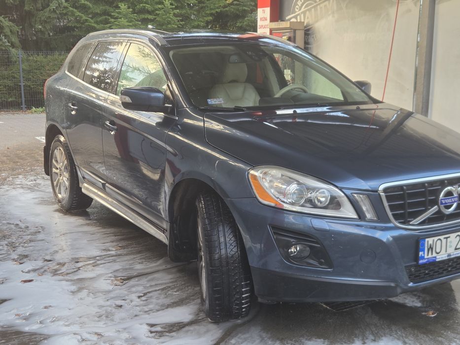 Volvo XC 60 silnik T6